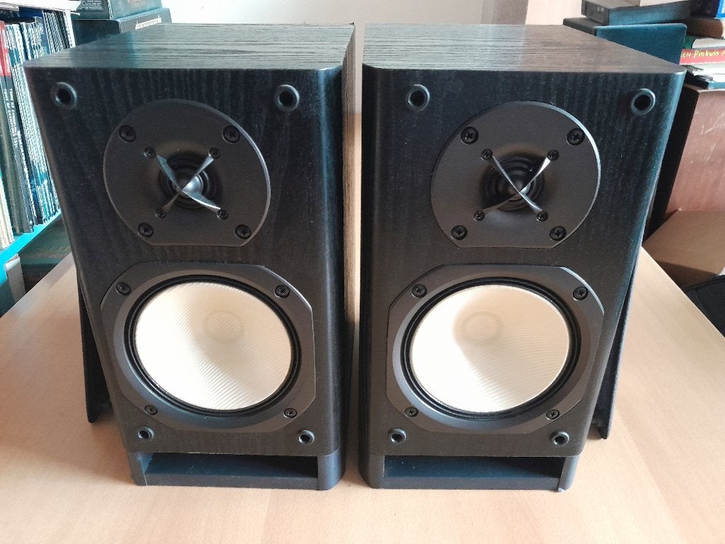 Onkyo D-N9BX luidsprekers 70 Watt ( izgs ) Kevlar Woofers, Ophalen, Zo goed als nieuw, 60 tot 120 watt, Basreflex
