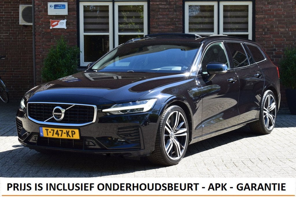 Volvo V60 2.0 T6 Twin Engine AWD R-Design Trekhaak | Panoram, Automaat, Gebruikt, 4 cilinders, Zwart