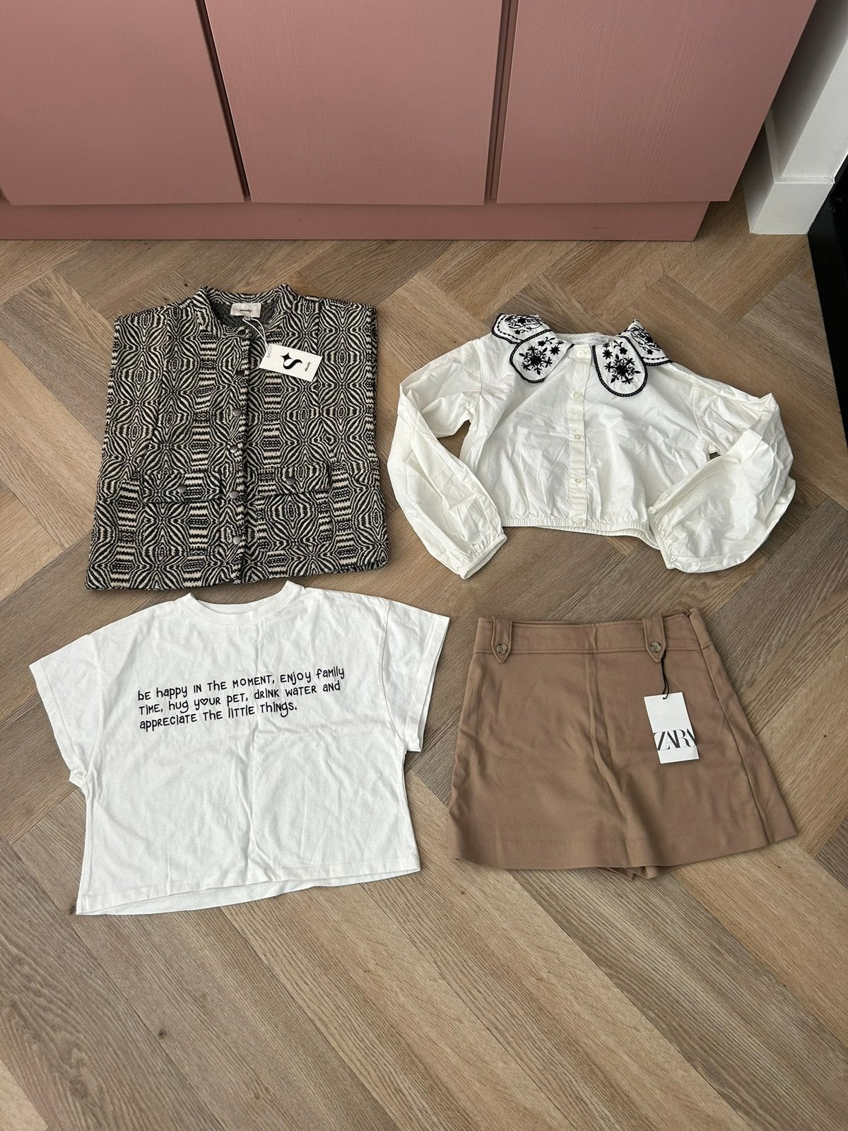 Nieuw / z.g.a.n Zara/ Shoeby set mt 152 t.w.v 119,-, Ophalen of Verzenden, Nieuw, Meisje, Trui of Vest