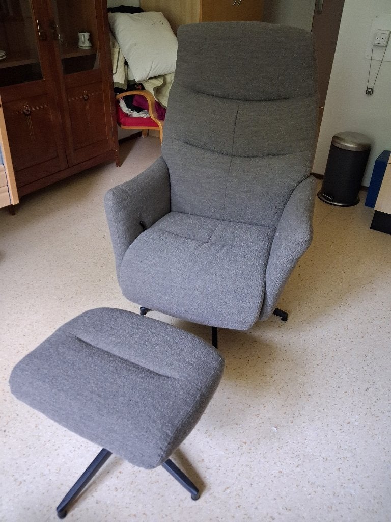 Comfortabele stoel, Ophalen, 75 tot 100 cm, Zo goed als nieuw, Stof