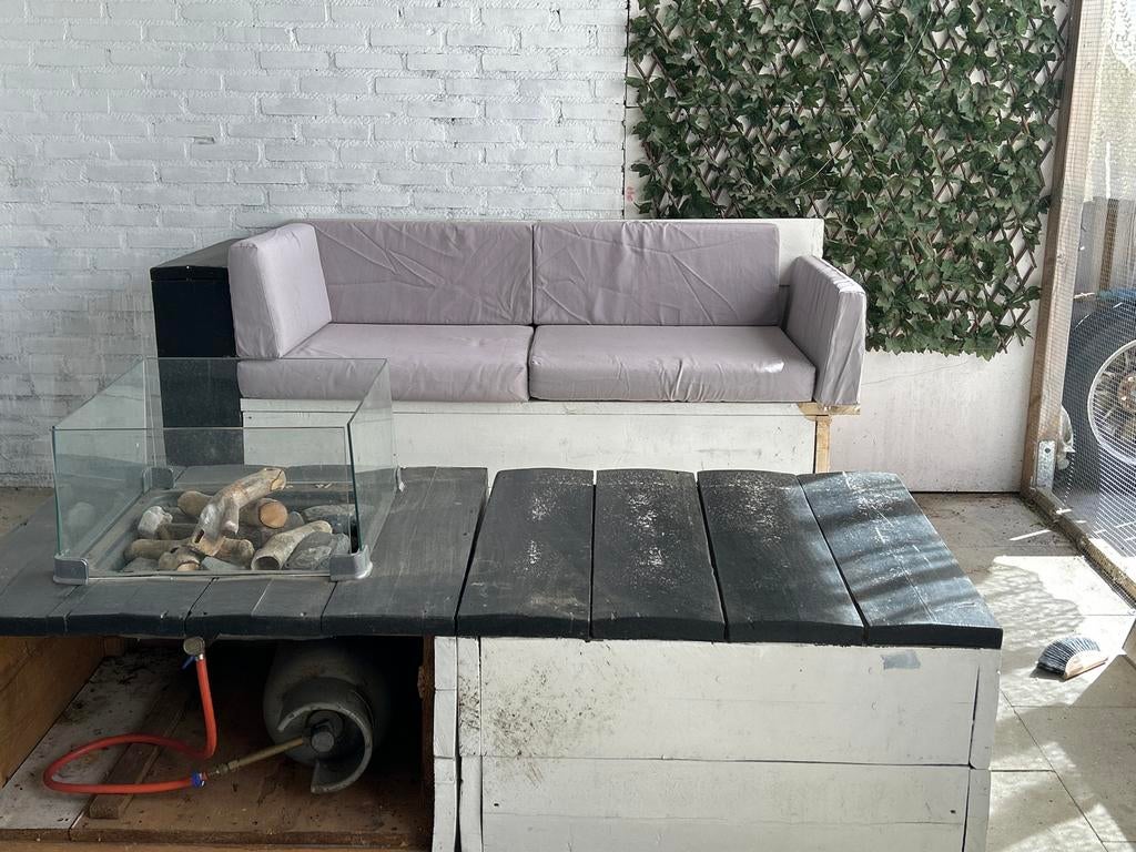 Loungebank met tafel en haard inclusief gasfles, Ophalen of Verzenden, Gebruikt, Vuurkorf