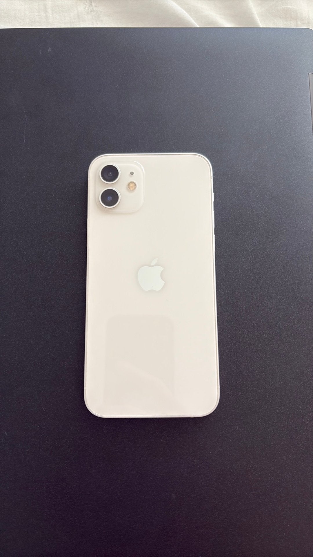 Foto 2 van Iphone 12 100%batterij