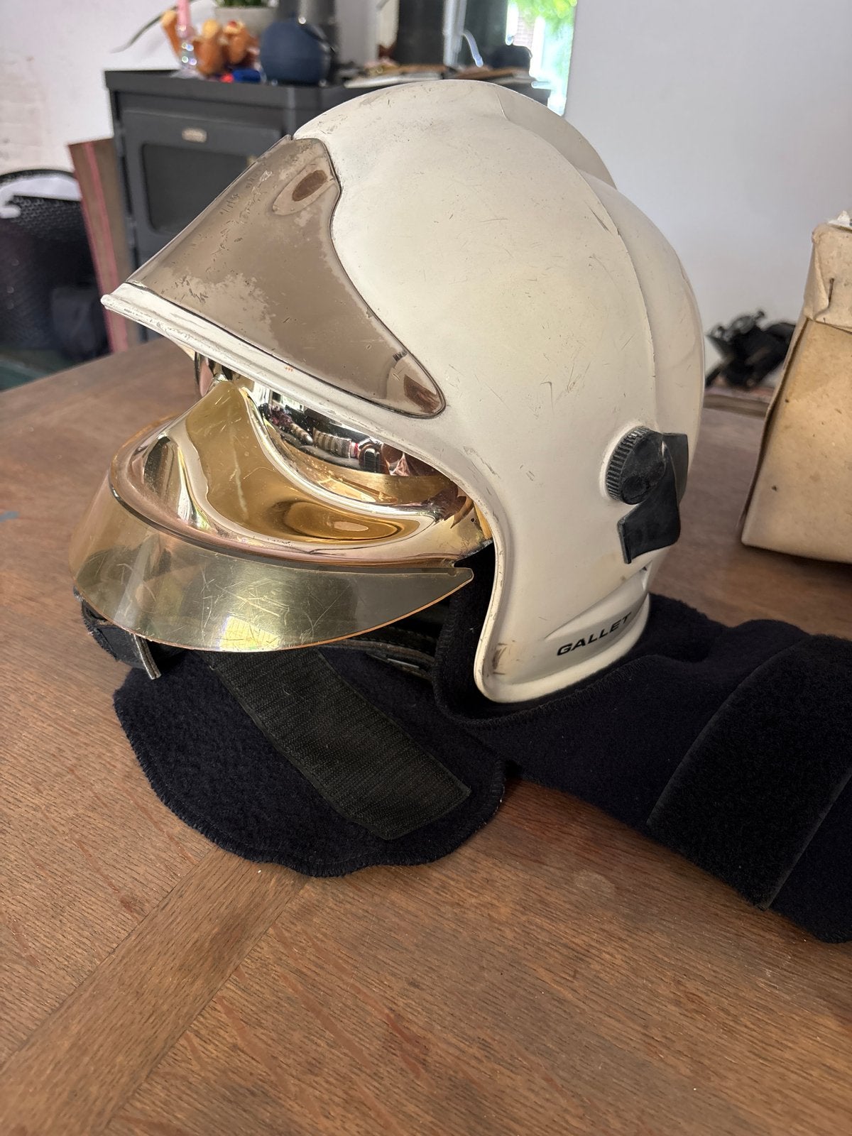 Gebruikte brandweerhelm met vizier - Gallet, Ophalen, Met vizier, Gebruikt