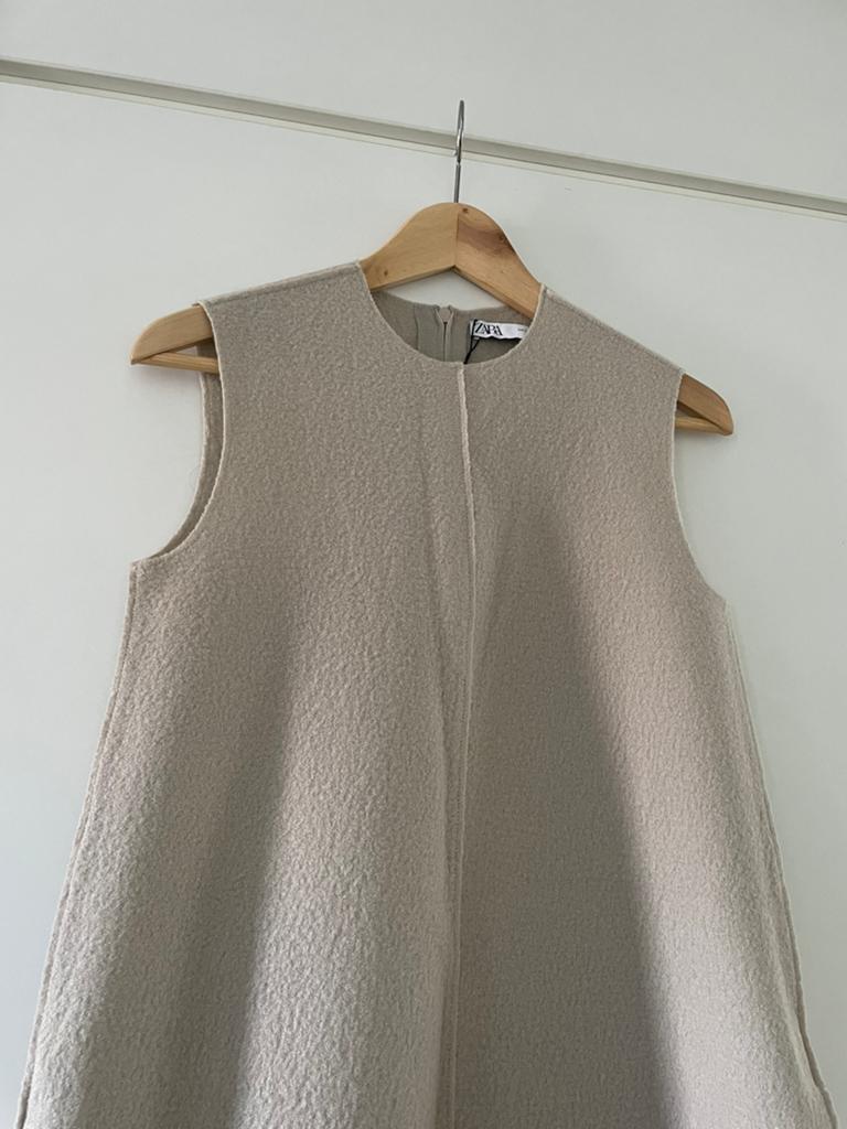 Nieuwe Zara wollen jurk - Maat S, Beige, Nieuw, Ophalen of Verzenden, Maat 36 (S)
