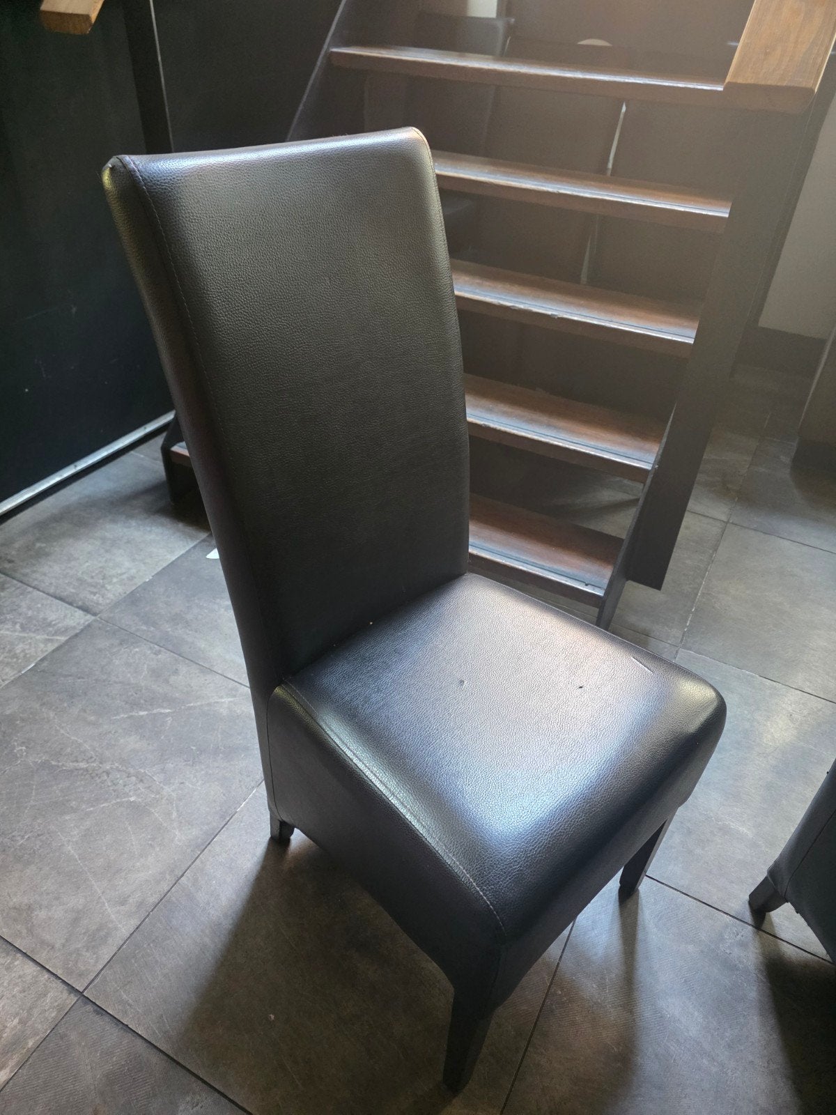 Zwarte leren 14x  restaurant stoelen - merk Homint, Huis en Inrichting, Ophalen, Zwart, Modern, Elegant, Leer