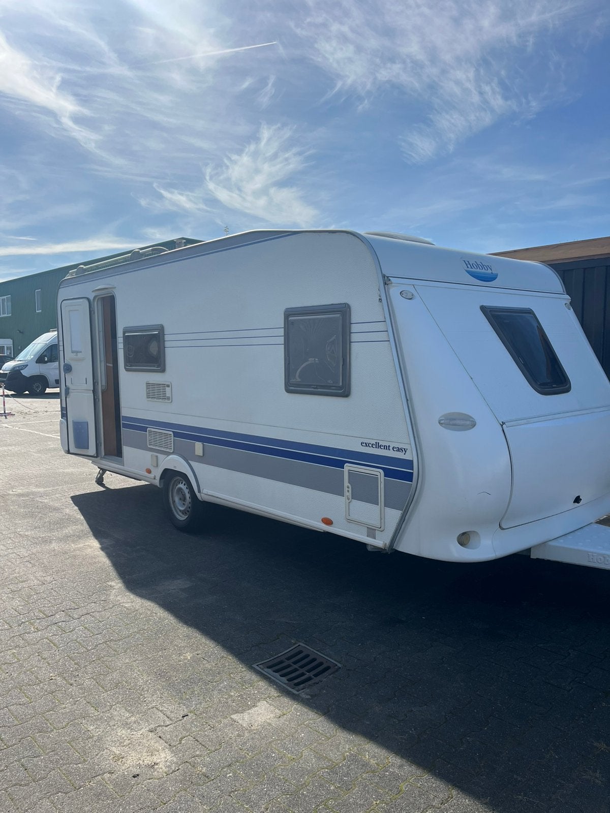 Hobby 500 KMFE! Stapelbed, Voortent, Bovag 2026, Caravans en Kamperen, Stapelbed, Hobby, Bedrijf, Tot en met 5