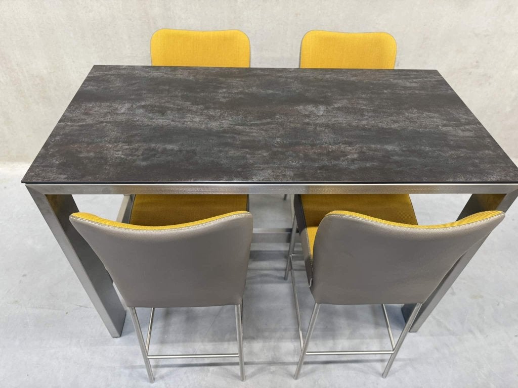 4 Nieuw Bert Plantagie Mambo Barstoelen geel grijs stoel, 60 tot 90 cm, Nieuw, Leer, Ophalen of Verzenden