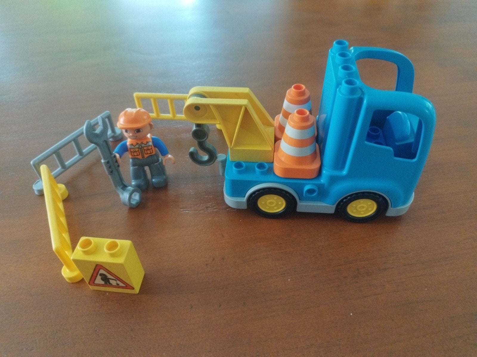 Duplo Bouwplaats Vrachtwagen met Werkman en Accessoires, Inclusief minifiguren, Ophalen of Verzenden, Duplo, Complete set