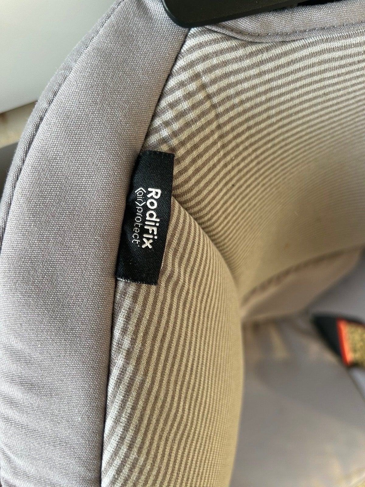 Foto 4 van Maxi-Cosi RodiFix autostoel