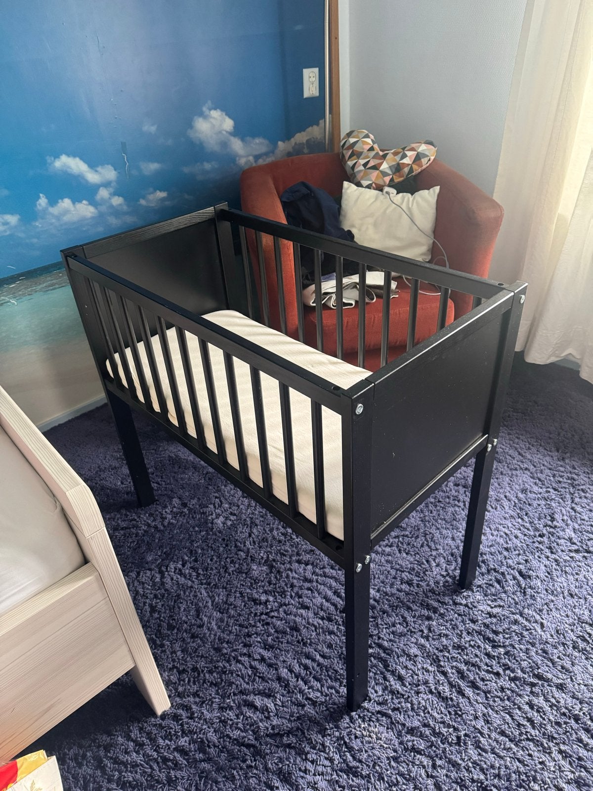 Zwart baby wiegje 40x80 cm met matras, Kinderen en Baby's, Babywiegjes en Ledikanten, Ophalen, Zo goed als nieuw, Wieg