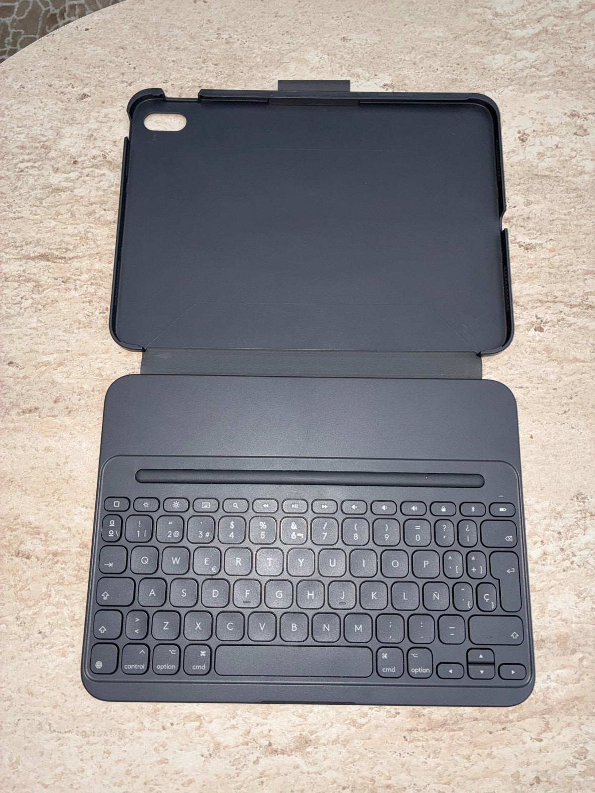 Logitech Slim Folio iPad Hoes met Toetsenbord voor ipad 10, Ophalen of Verzenden, Gebruikt