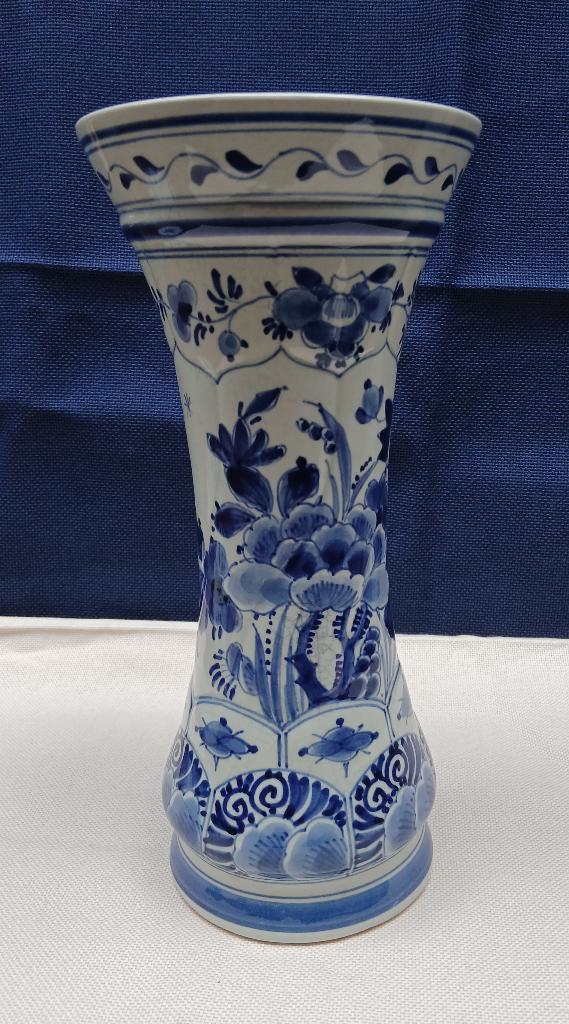 Porceleyne fles vaasje oud, Ophalen of Verzenden