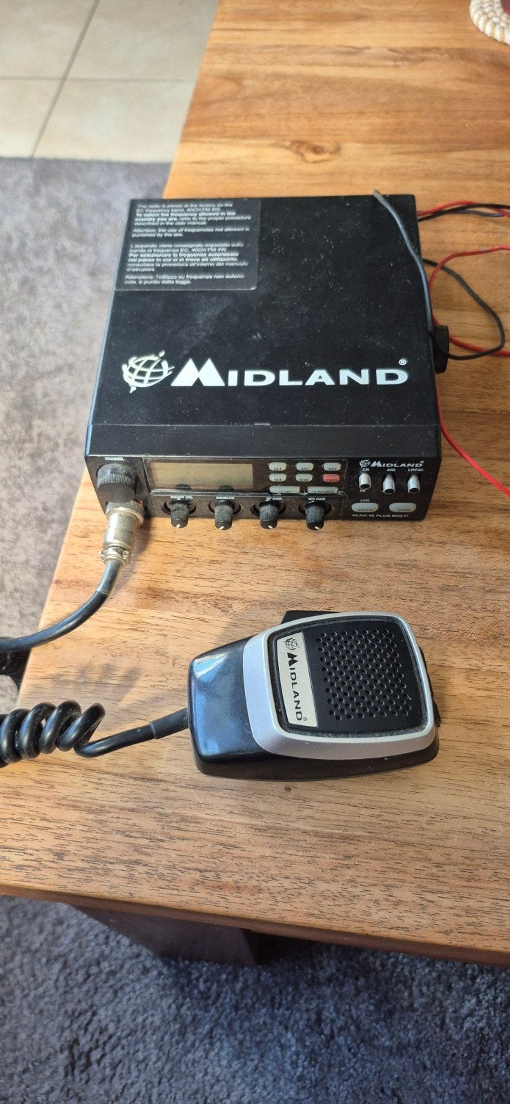 Midland CB Radio met Microfoon - Goede Staat, Telecommunicatie, Portofoons en Walkie-talkies, Gebruikt, Portofoon of Walkie-talkie