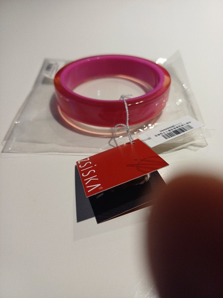 Zsiska nieuwe armband in hardroze kleur maat S, Ophalen of Verzenden, Nieuw, Roze, Kunststof of Plastic
