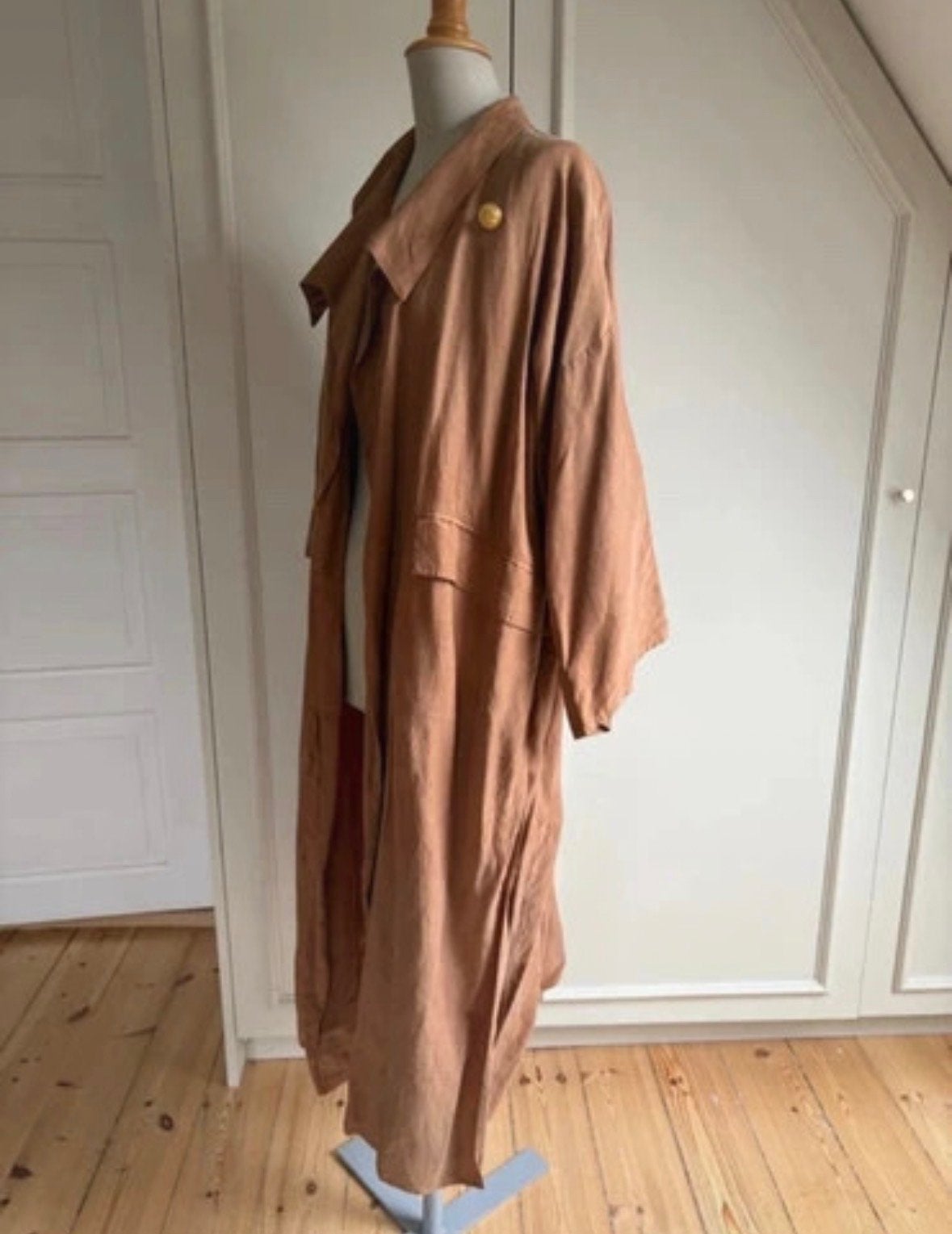 BY MALENE BIRGER Lange Cupro Linnen Jas Maat S, Ophalen of Verzenden, Zo goed als nieuw, Maat 36 (S), Bruin