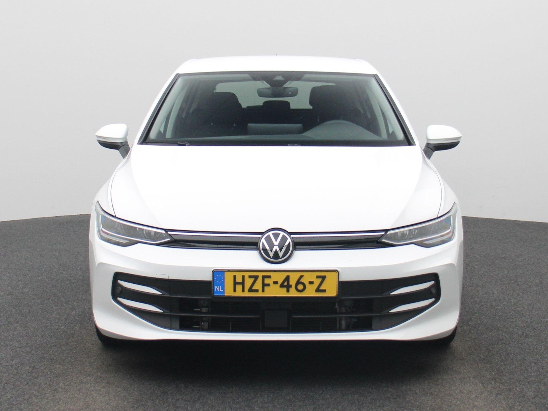 Volkswagen Golf 1.5 eHybrid Life Edition, Auto's, Volkswagen, 12 maanden, Stof, 1498 cc, 4 cilinders