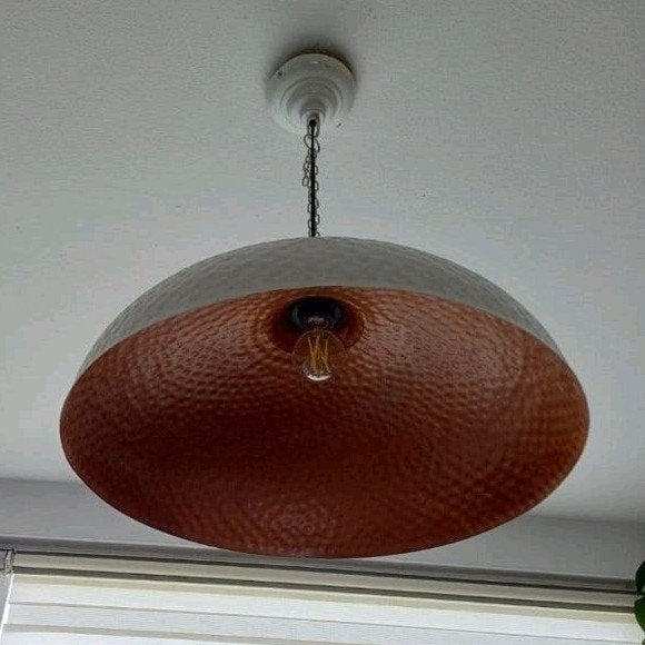 Set van 2 Moderne Hanglampen Wit met Koperen Binnenkant, Ophalen, Gebruikt, Metaal, E27 (groot)