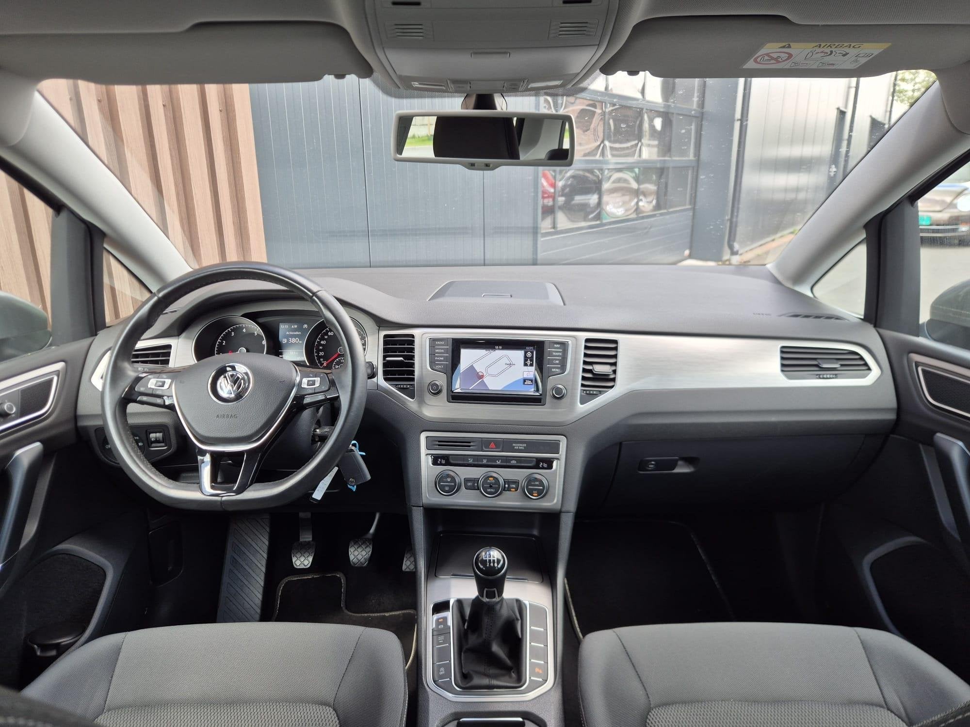 Volkswagen Golf Sportsvan 1.2 TSI Comfortline | Clima | Navi, Dealer onderhouden, Stof, Gebruikt, 4 cilinders