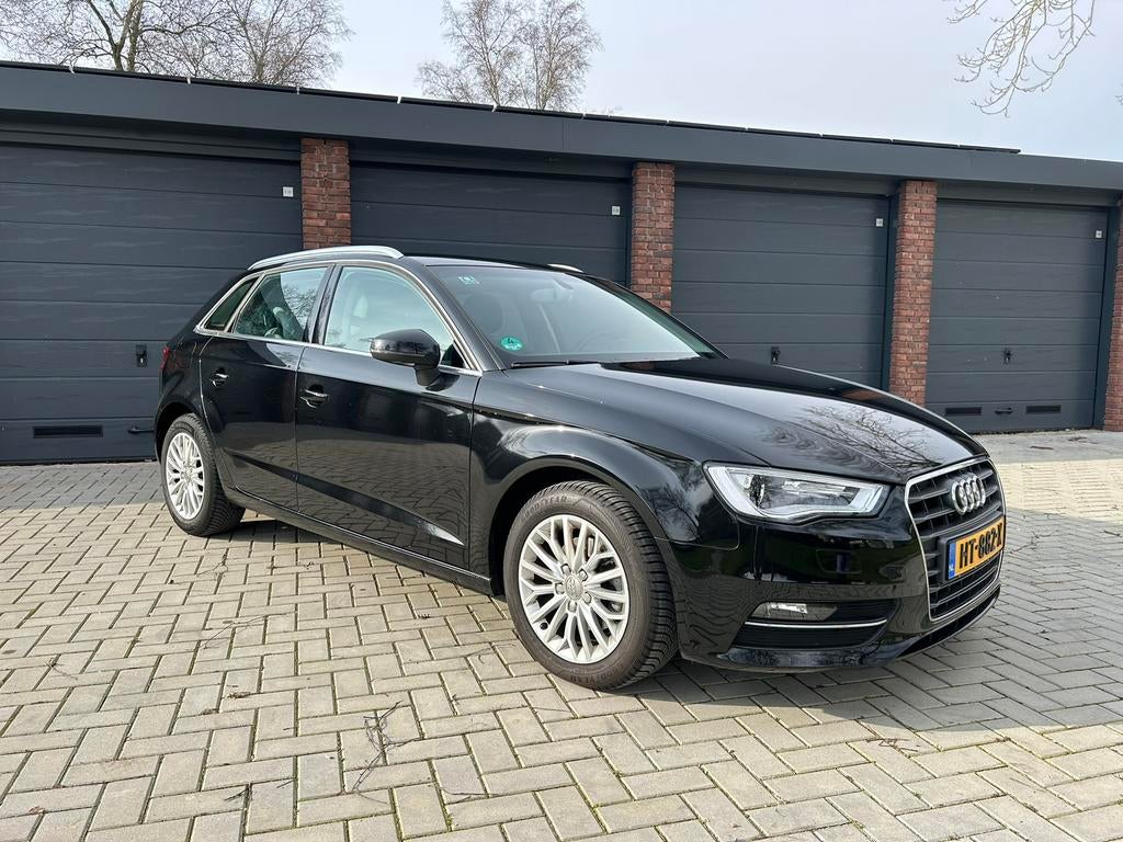 Audi A3 1.6 TDI Sportback 2014 attracion pro line plus, Auto's, Audi, Particulier, A3, ABS, Airbags, Airconditioning, Alarm, Bluetooth