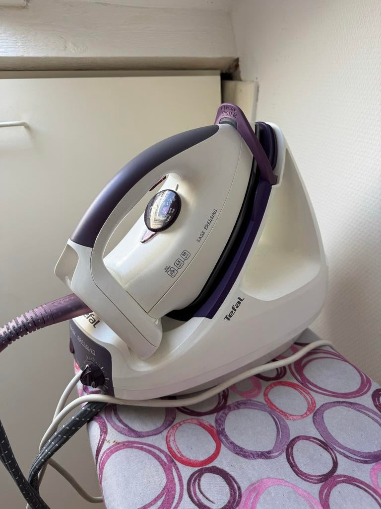 Tefal Easy Pressing Stoomstrijkijzer - Krachtig & Efficiënt, Ophalen, Gebruikt, Strijkijzer met snoer