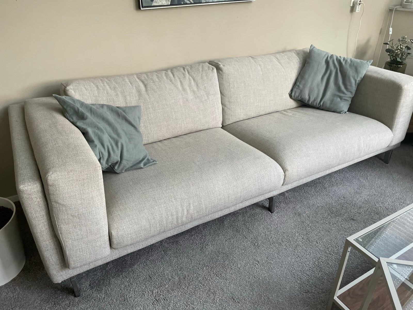 Moderne 3-zitsbank, lichtgrijs, IKEA Nockeby, in goede staat, Huis en Inrichting, Banken | Bankstellen, Ophalen, Gebruikt, Driepersoons