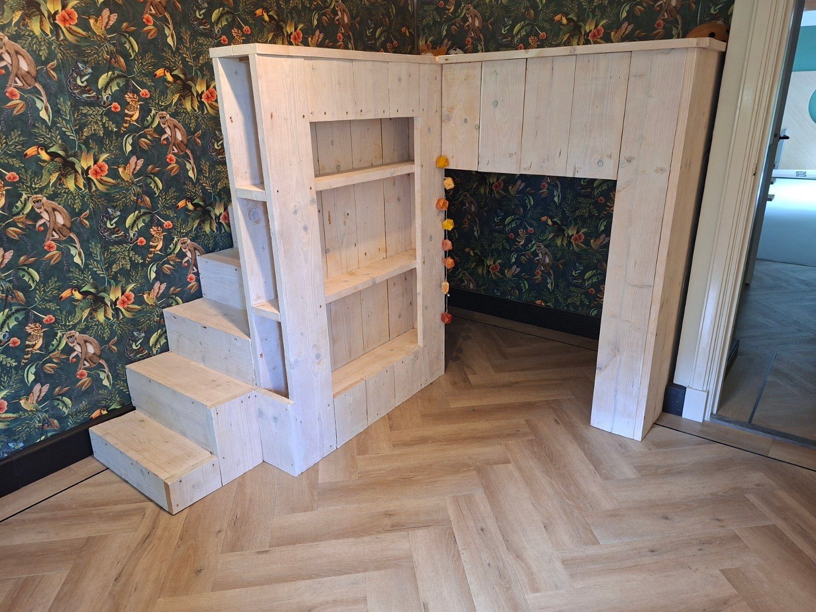 Hoogslaper incl lattenbodem en matras (180cm), Ophalen, Hoogslaper