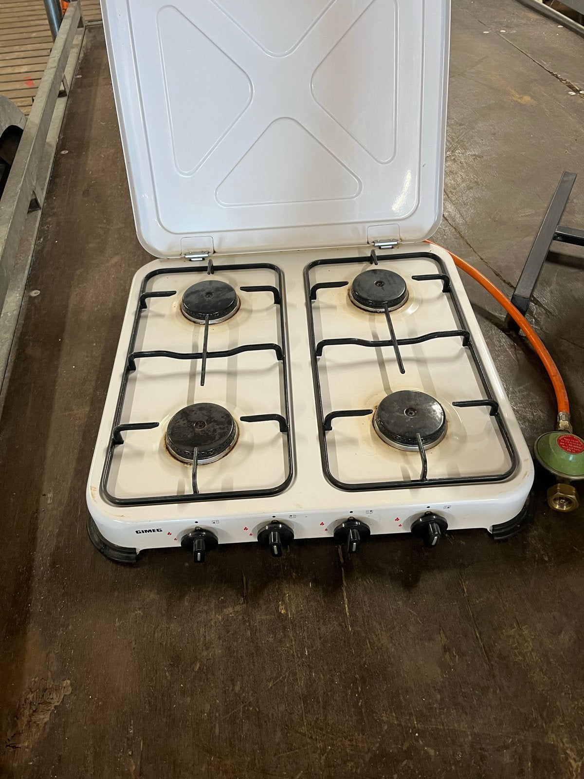 Gimeg 4-pits gasfornuis - Ideaal voor camping of buitenkeuke, Witgoed en Apparatuur, Ophalen, Gebruikt, 4 kookzones, Gas