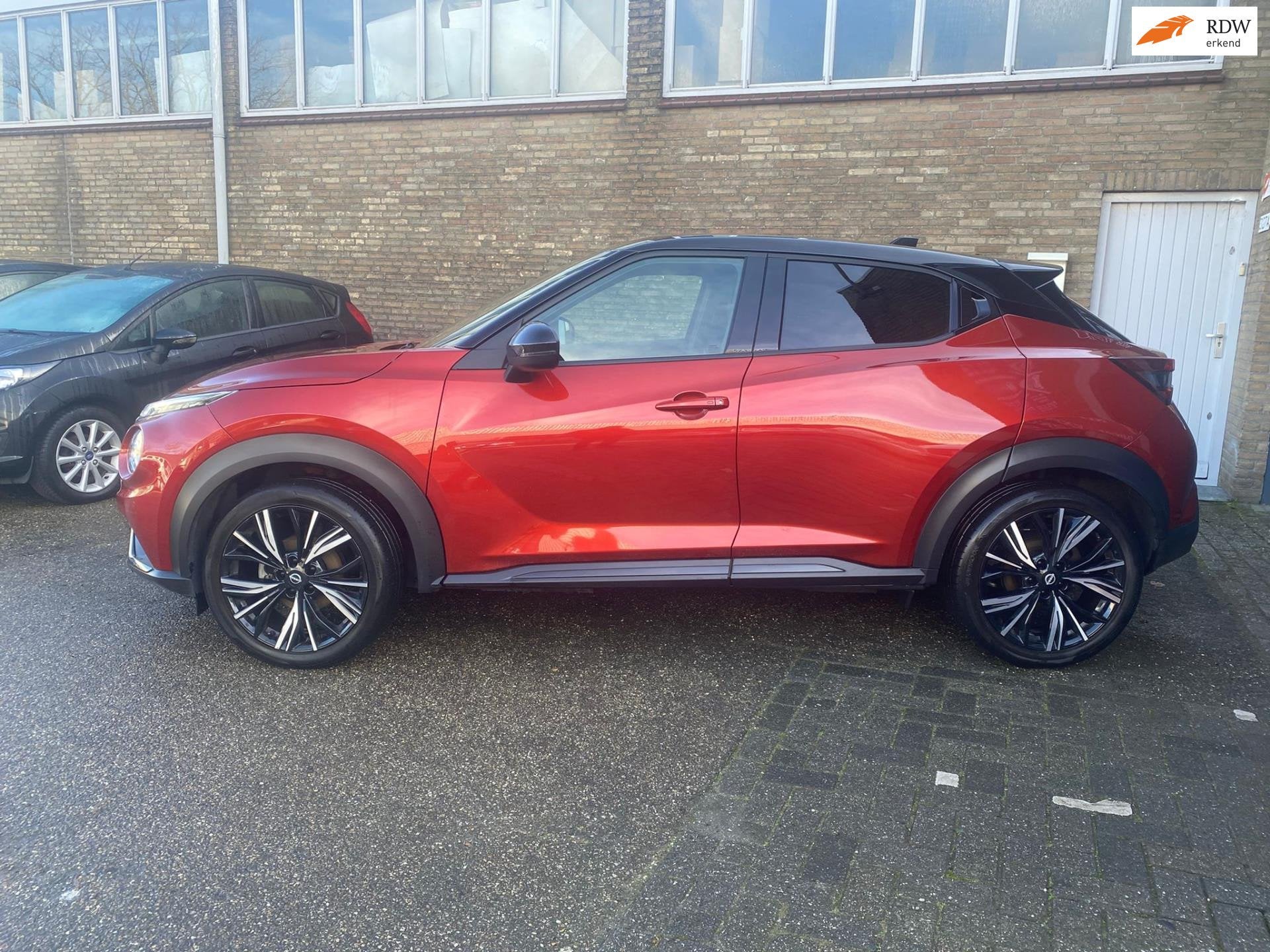 Nissan Juke 1.0 DIG-T N-Design, Voorwielaandrijving, Dealer onderhouden, Bedrijf, Handgeschakeld
