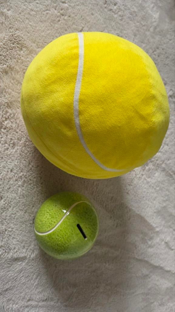 Tennisbal spaarpot en knuffel, Ophalen of Verzenden, Zo goed als nieuw