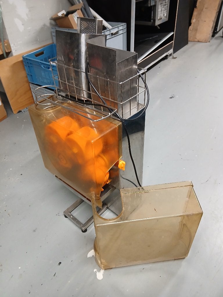 T.e.a.b. een Jus 'd Orange persmachine, Ophalen, Gebruikt, Elektrisch, Citruspers