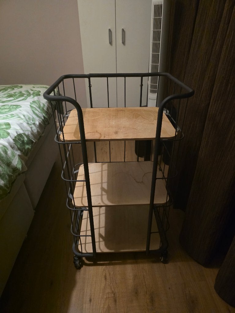 Industriële serveerwagen / trolley – hout & zwart metaal, Ophalen, Gebruikt