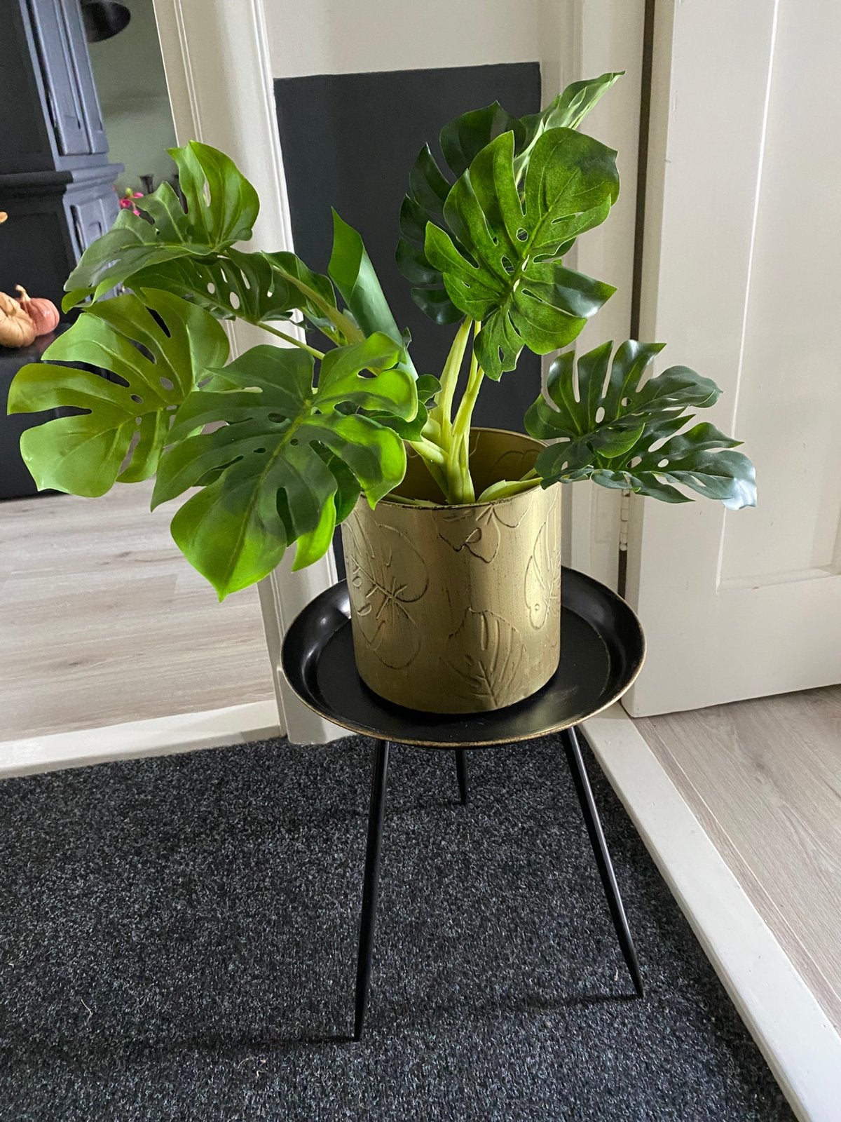 Leuke bloempot met kunstplant, Ophalen of Verzenden, Zo goed als nieuw