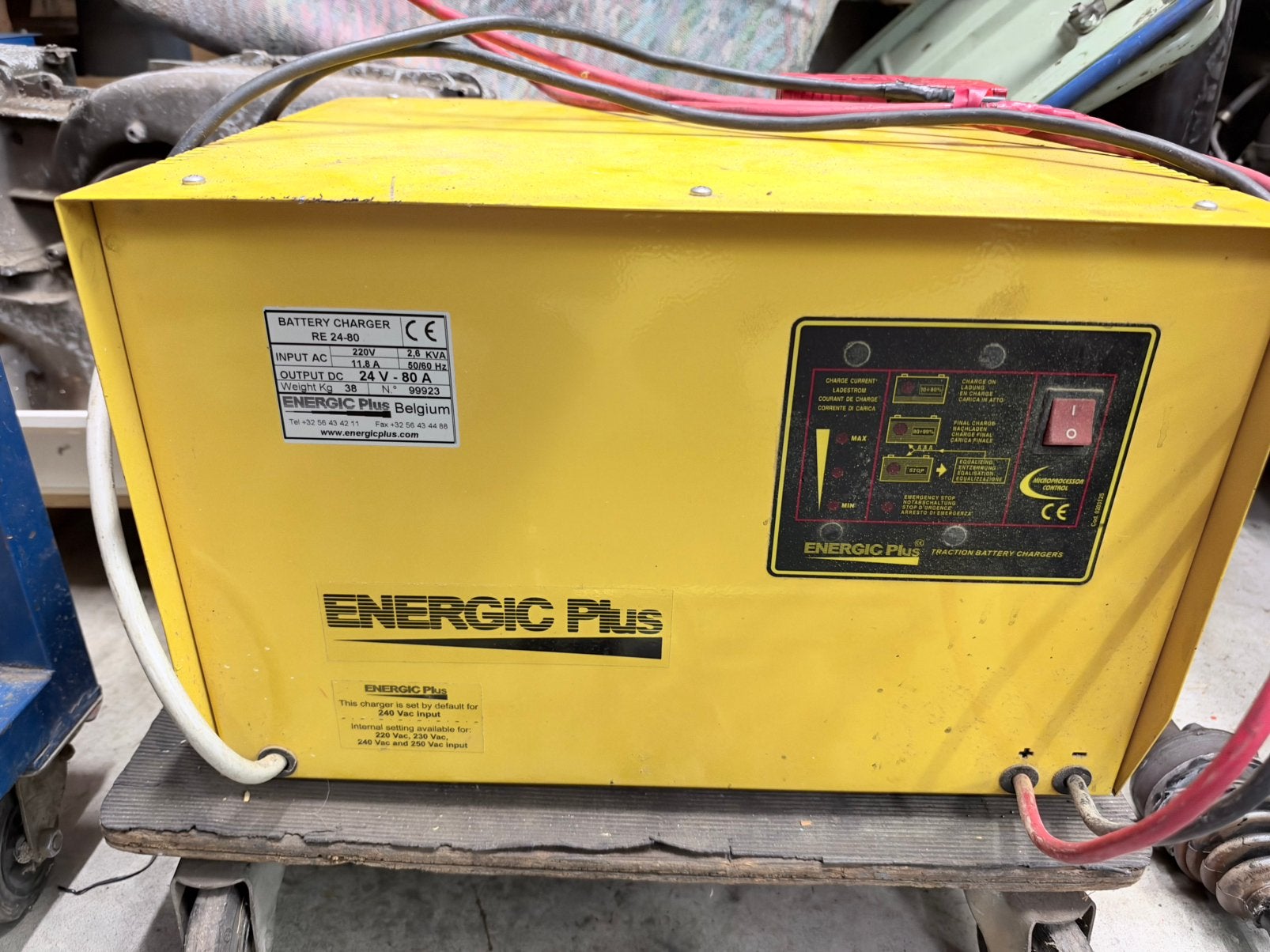 Energic Plus  Acculader – 24V / 80A – Heftruck / Stapelaar, Gebruikt