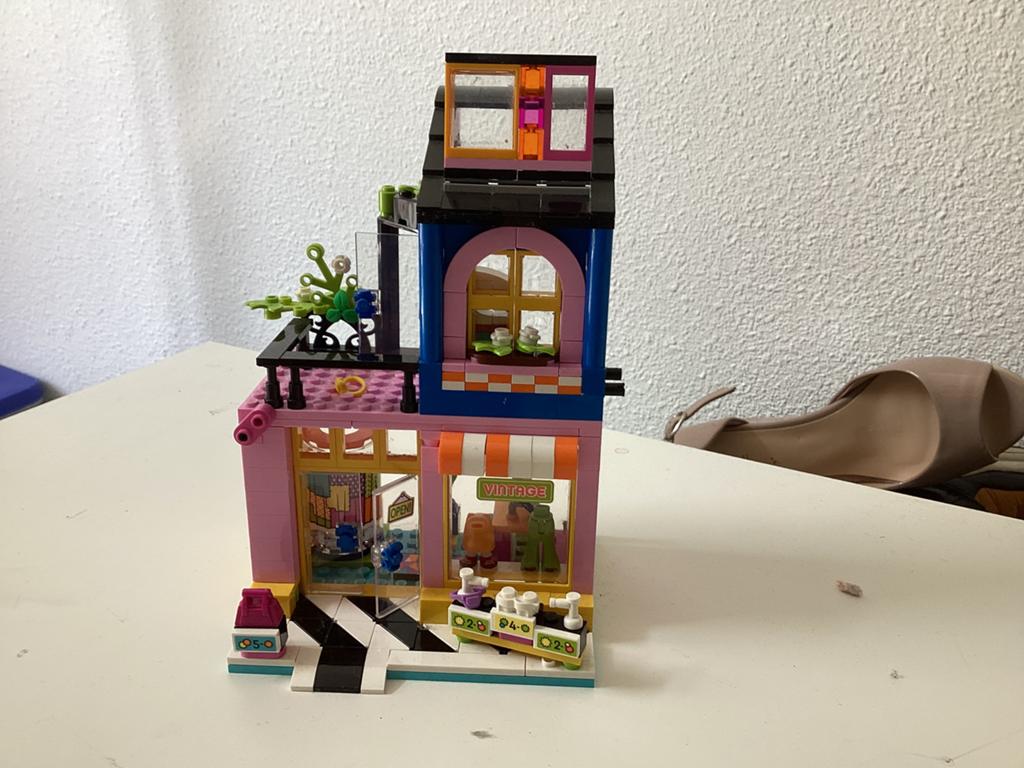 Lego friends kledingwinkel, Kinderen en Baby's, Speelgoed | Duplo en Lego, Ophalen, Zo goed als nieuw