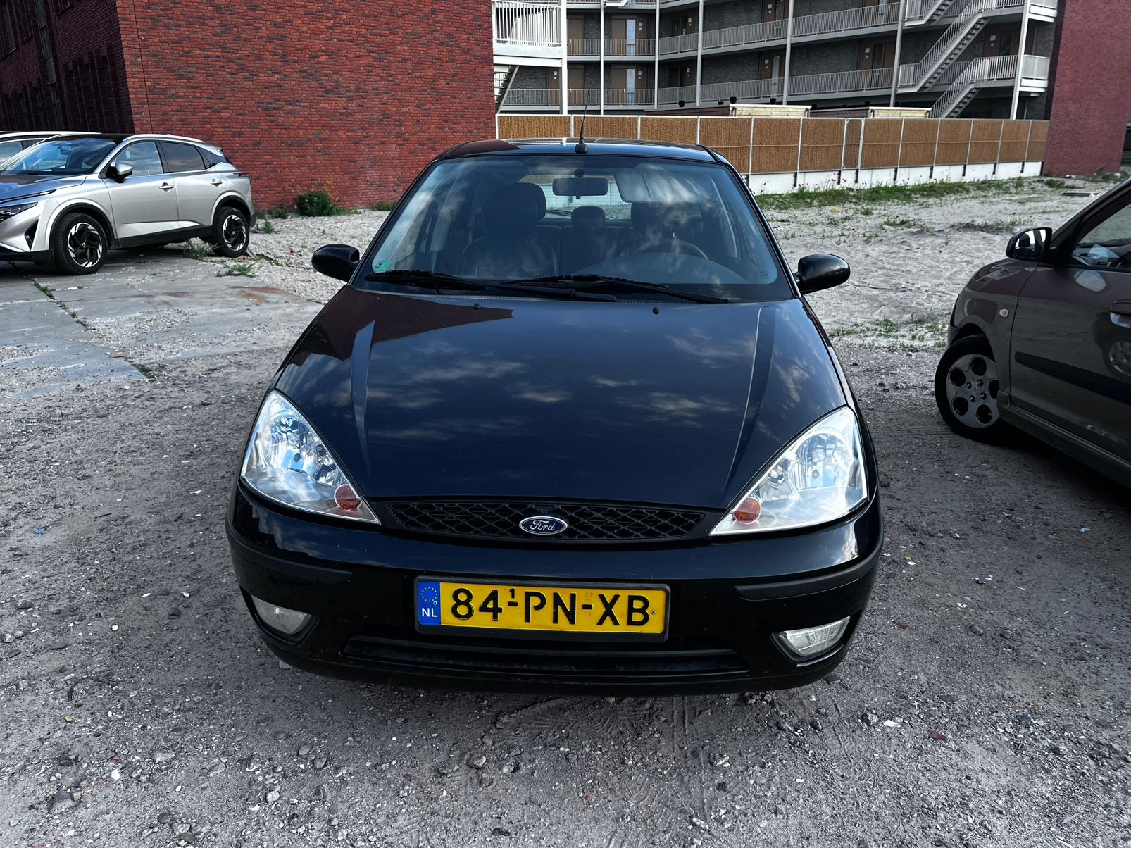 Ford Focus 1.6 I Ghia 2004 Zwart, Auto's, 1596 cc, 15 km/l, 4 cilinders, 100 pk