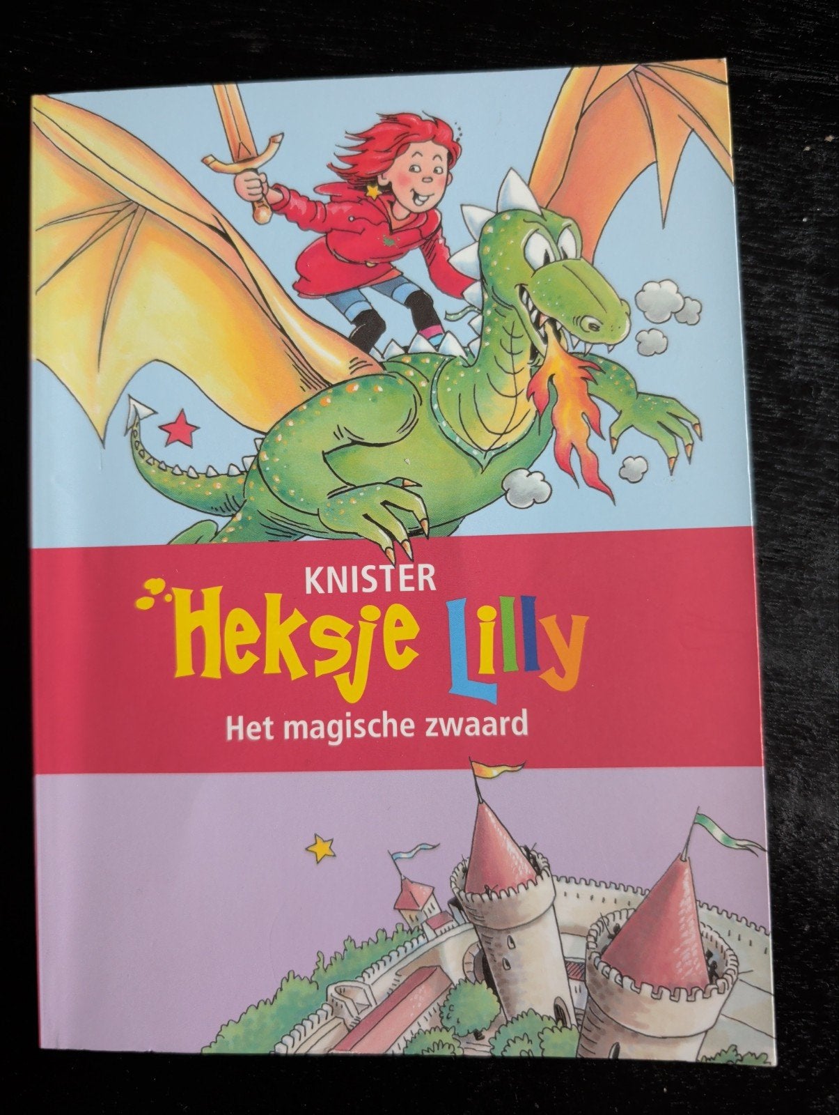 Heksje Lilly: Het magische zwaard - Met magische trucs!, Ophalen of Verzenden, Nieuw, Fictie algemeen