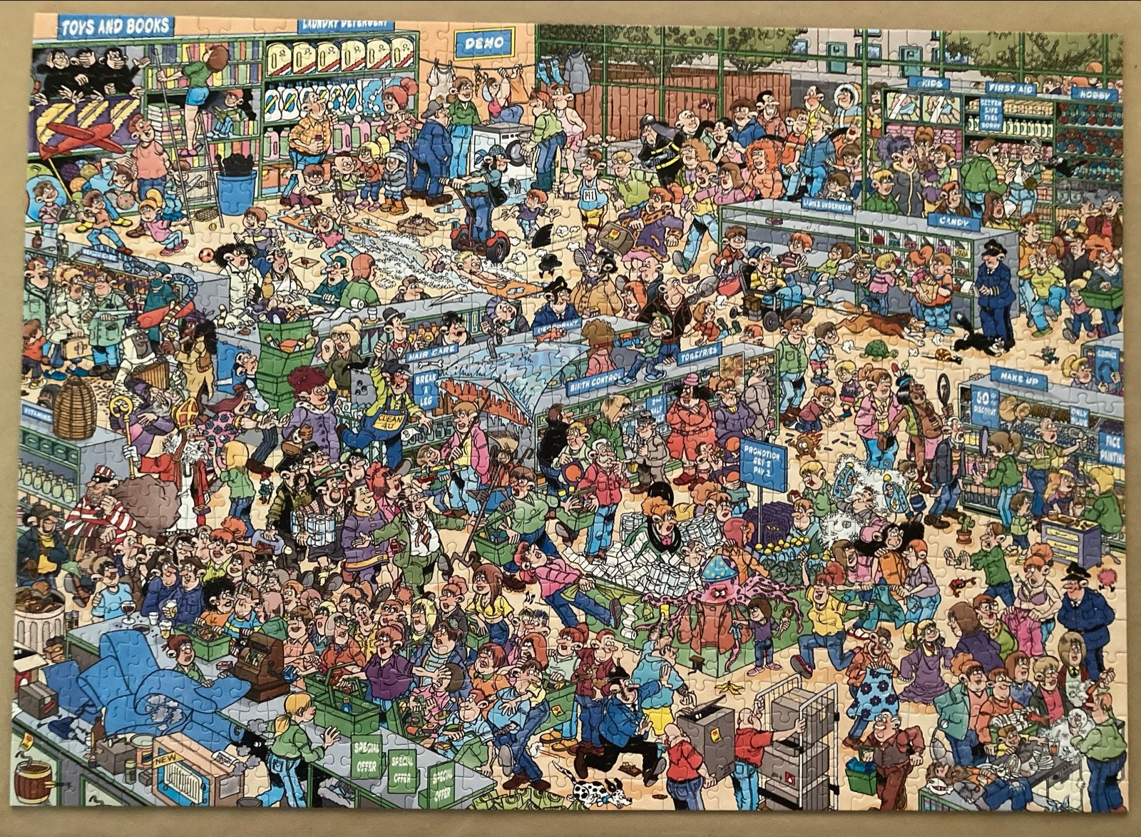 Jan van Haasteren De Drogisterij 1000 stukjes, Ophalen of Verzenden, 500 t/m 1500 stukjes, Gebruikt, Legpuzzel