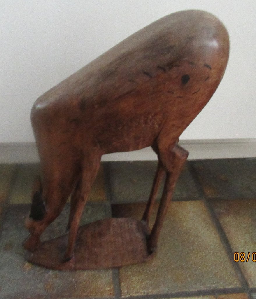 HOUTEN BEELD- ANTILOPE/ HERT-AFRIKAANSE KUNST- CA 1965, Ophalen of Verzenden, Beeld, Hout, Afrika