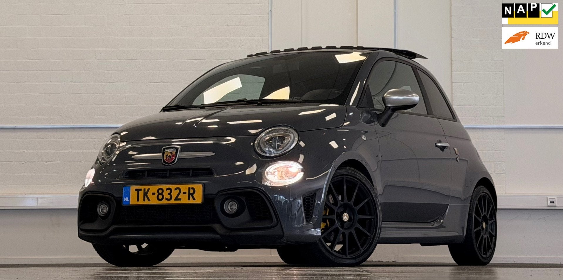 Abart 595 1.4 T-Jet Abarth Turismo 165pk Automaat Schuif/kan, Auto's, Abarth, 4 cilinders, Parkeersensor, Bedrijf, 165 pk