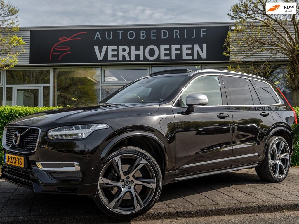 Volvo XC90 2.0 T8 Twin Engine AWD R-Design - PANORAMADAK - B, Gebruikt, 1969 cc, 7 stoelen, Zwart