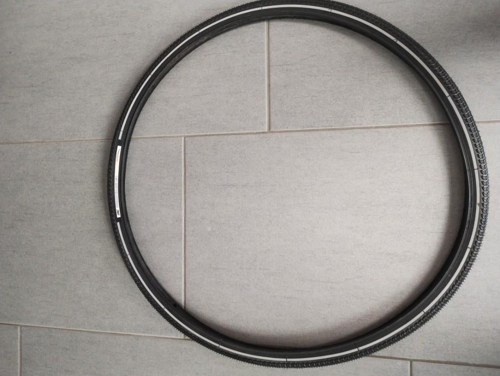 fietsband hybride of sportfiets buitenband 28 inch NEW, Ophalen of Verzenden, Rubber