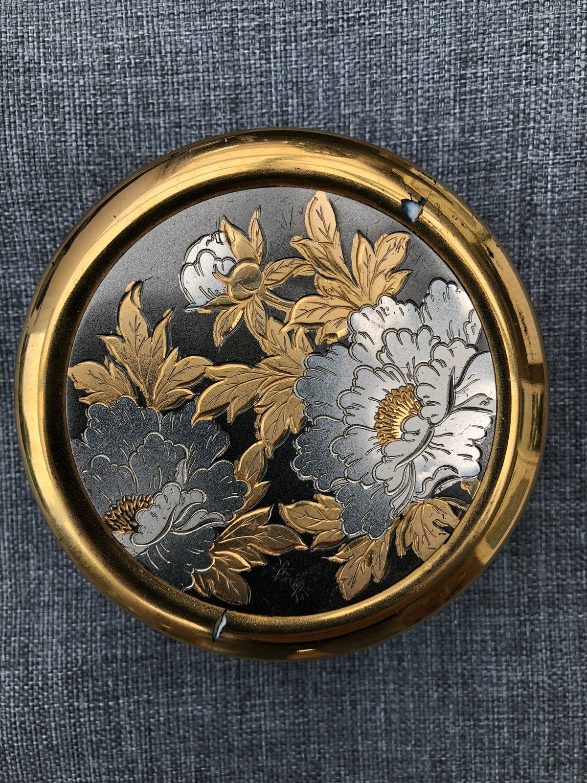 Porseleinen potje met deksel . 24K, Antiek en Kunst, Ophalen of Verzenden