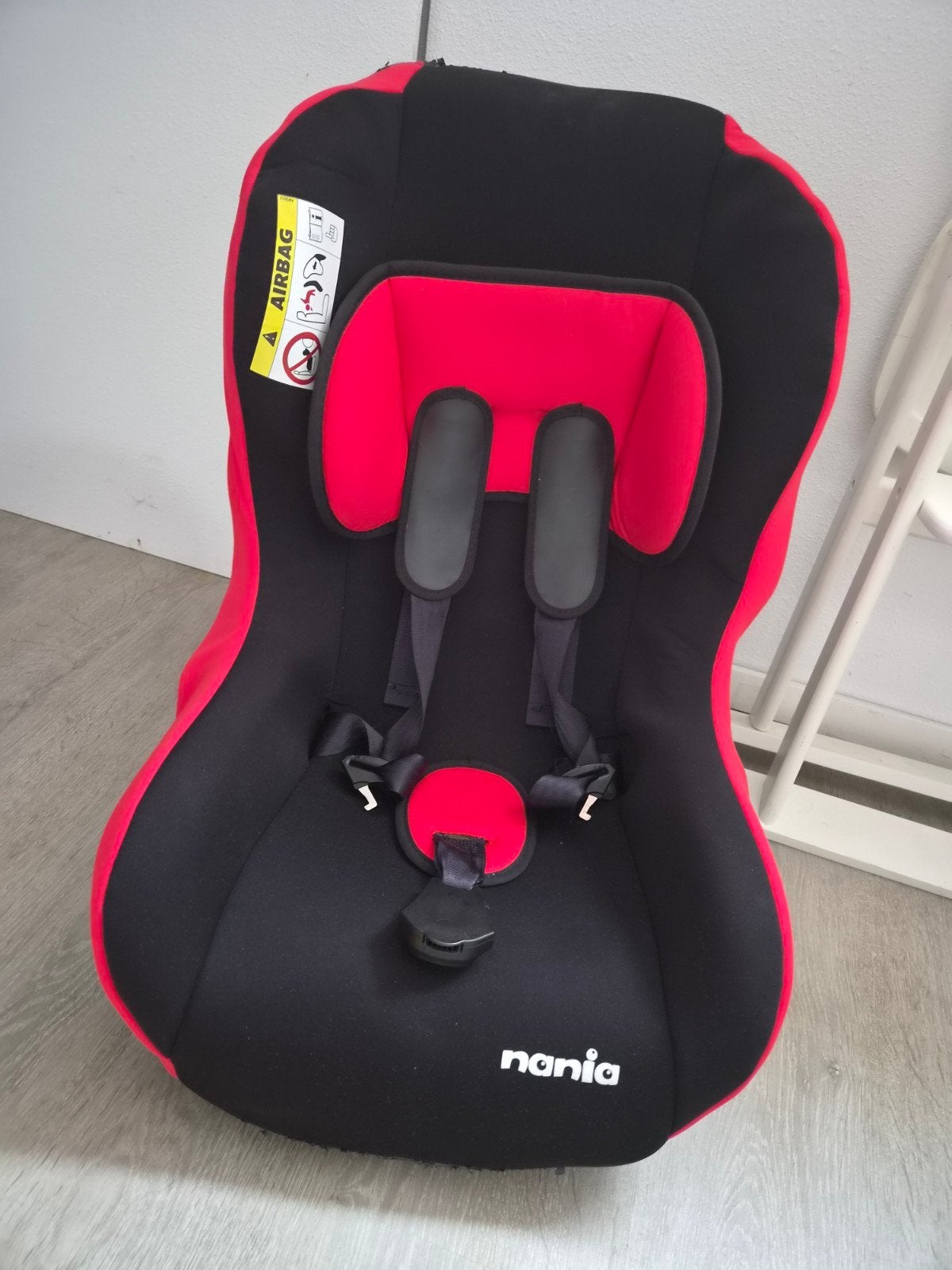 Nania kinderstoel - Verstelbaar hoofdkussen - Tot 18 kg, Ophalen