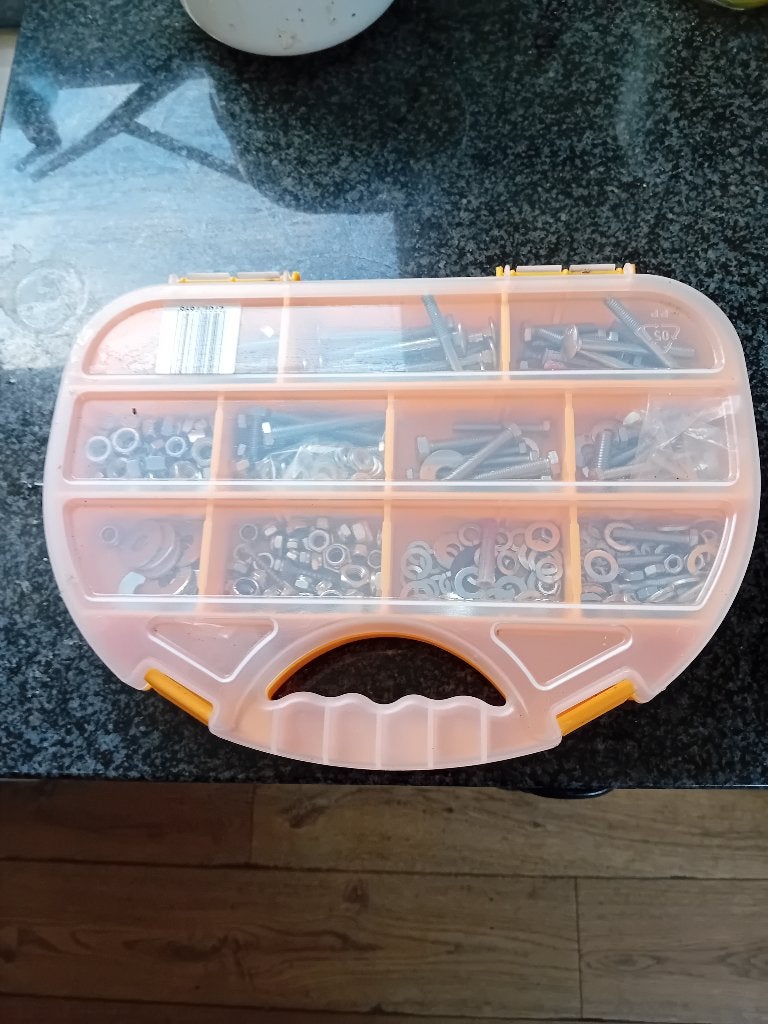 bouten en moeren in opbergsysteem, Ophalen, Nieuw, Minder dan 50 mm, Rvs