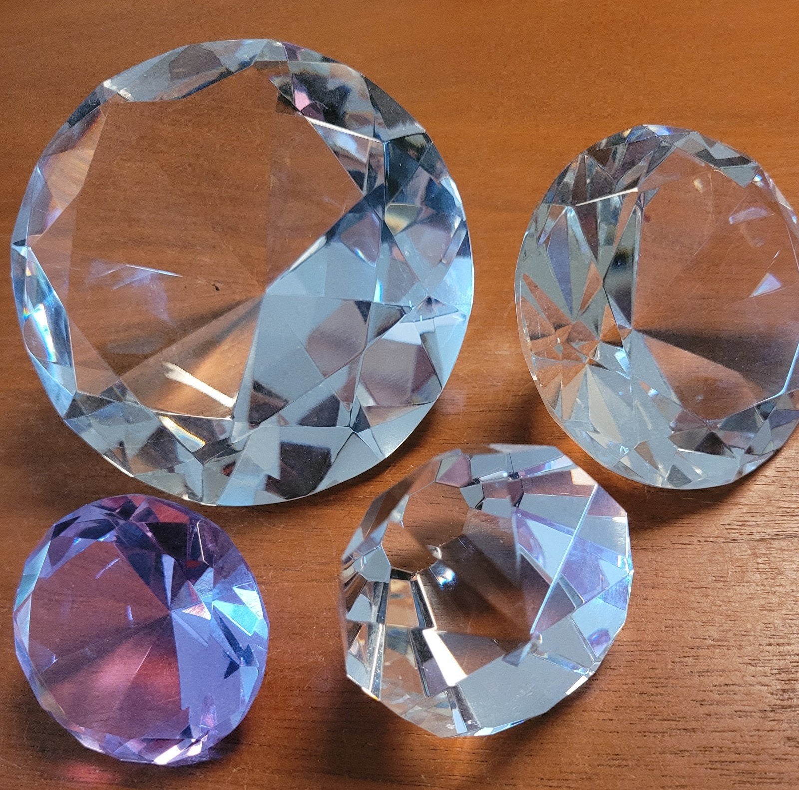 Grote Suncatcher set diamant kristal presse-papier set 26€, Ophalen of Verzenden, Zo goed als nieuw, Paars, Glas