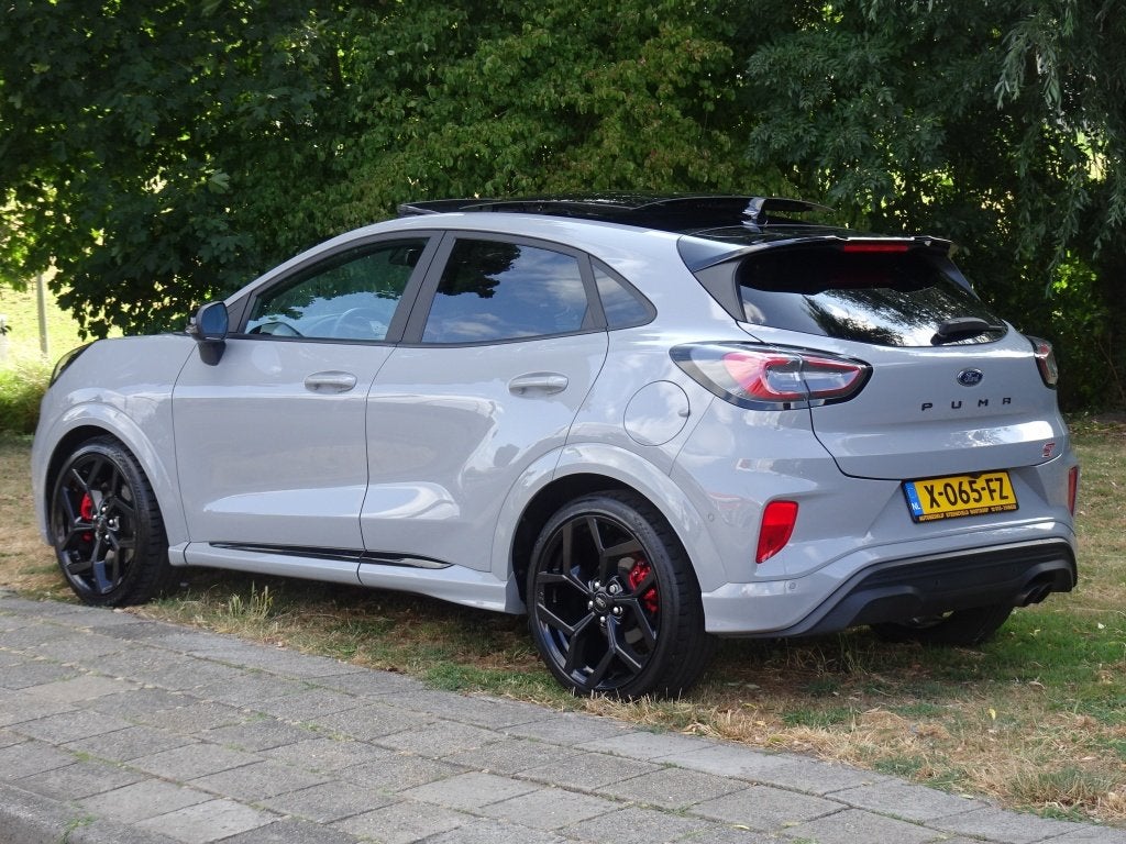 Ford Puma 1.0 170pk Hybrid AUTOMAAT ST X met Camera en Pano, Auto's, Euro 6, Origineel Nederlands, Bedrijf, 3 cilinders