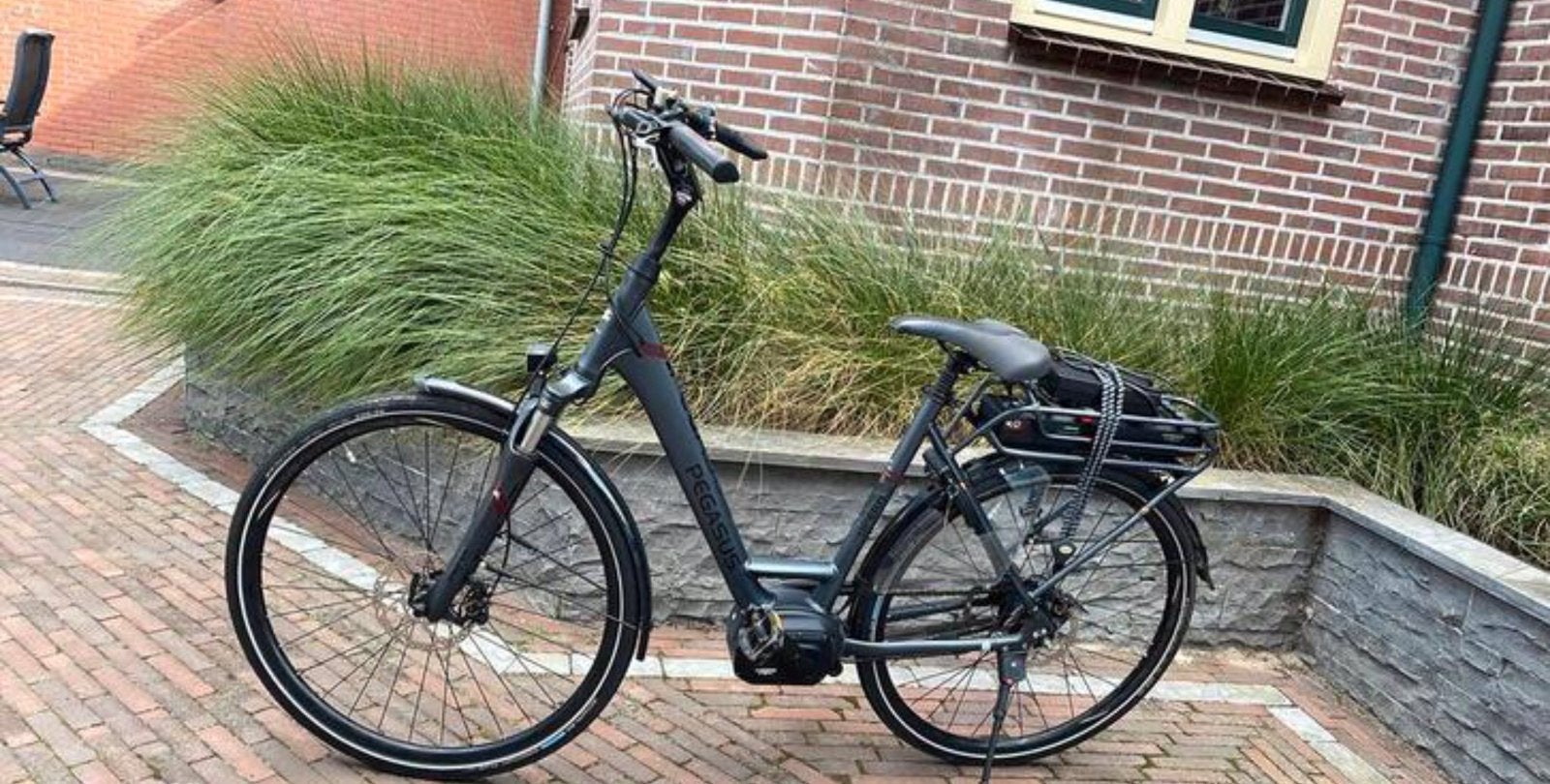 Pegasus Opero , 2000 km mt, 55, 51 tot 55 cm, Ophalen, Zo goed als nieuw, Overige merken