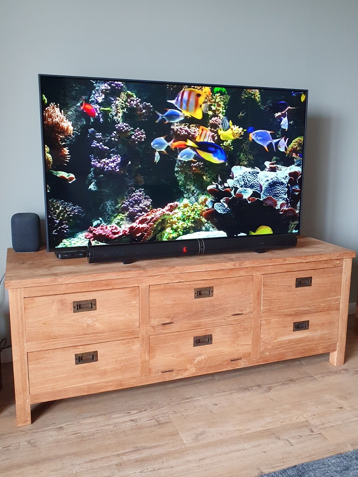 Massief houten teak TV meubel, Huis en Inrichting, Kasten | Dressoirs, Ophalen, Zo goed als nieuw, 25 tot 50 cm