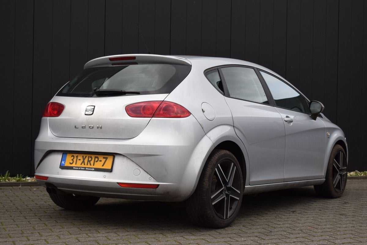 SEAT Leon 1.4 TSI Sport ECC | Sportstoelen | Carplay | 17 In, Euro 5, Stof, Gebruikt, Zwart