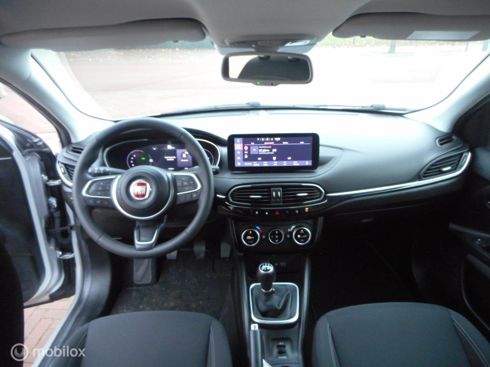 Fiat Tipo Stationwagon 1.0 FireFly 100 Life, Auto's, Fiat, Voorwielaandrijving, Gebruikt, Euro 6, Met garantie (alle)
